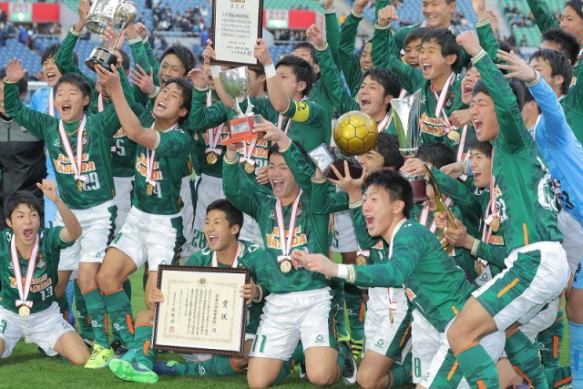 必勝祈願のせんべいで必勝間違いなし